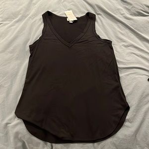 Black v neck tank top